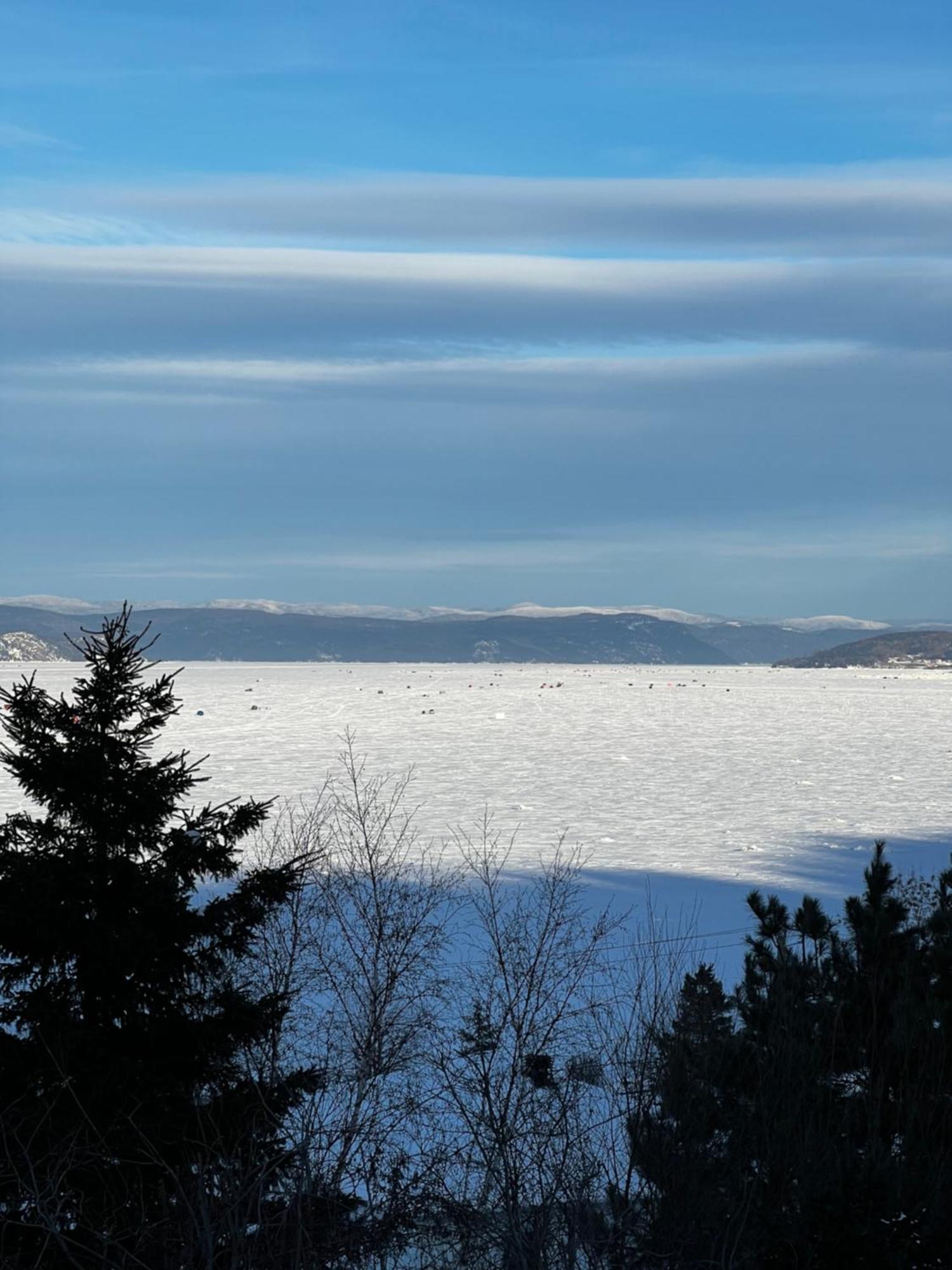 Magical Loft : Breathtaking View & Cozy Fireplace Saguenay Zewnętrze zdjęcie